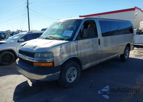2003 Chevrolet Express from USA, damaged, VIN 1GAHG39U331107623